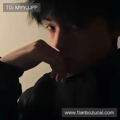 侯跃雯